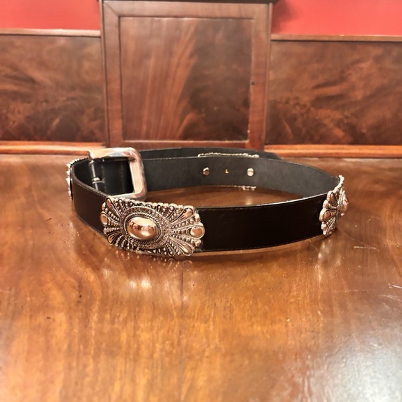 Donna Katz Leather Belt Concho Silver Tone Western Boho Black Size L 39" Vintage - Picture 2 of 7